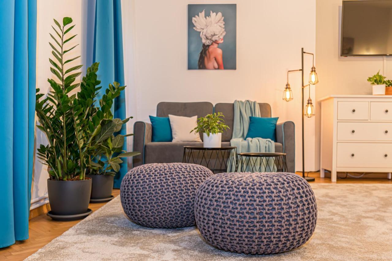 Garden Hideout - Central Apartment براشوف المظهر الخارجي الصورة